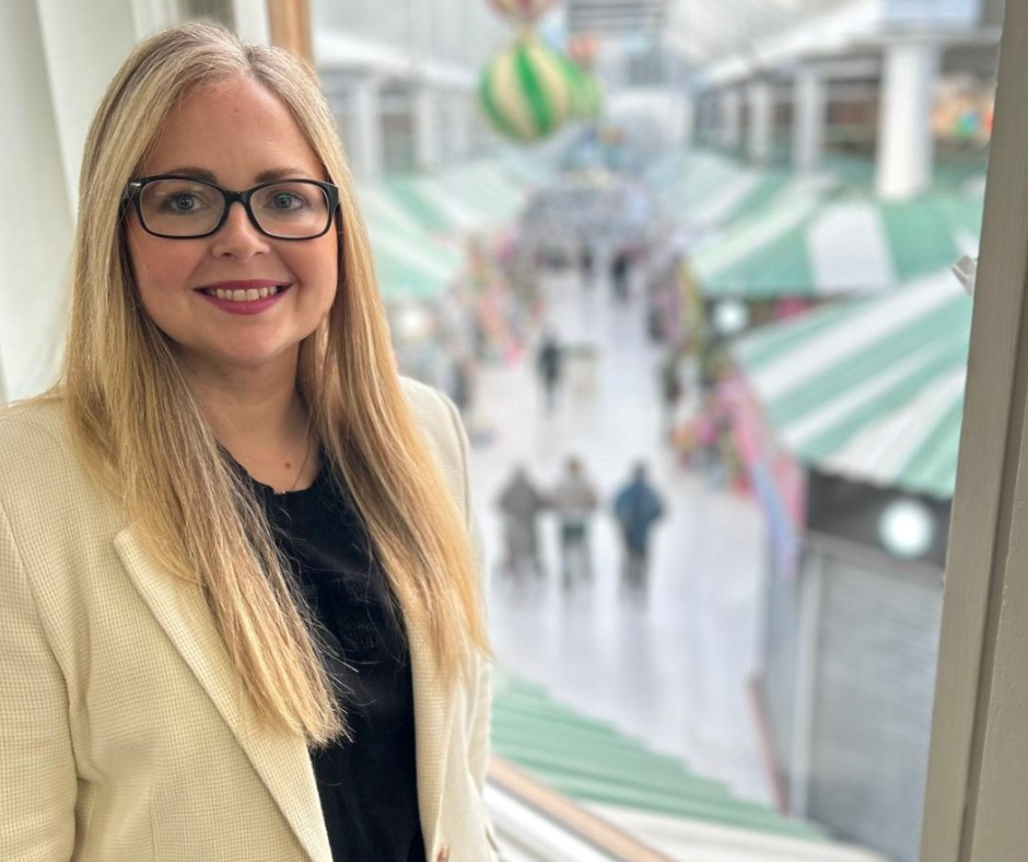 Keeping Widnes Market Moving